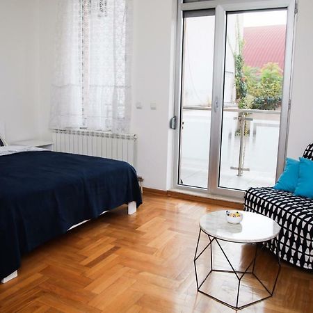 Mikele Apartment Belgrade Luaran gambar