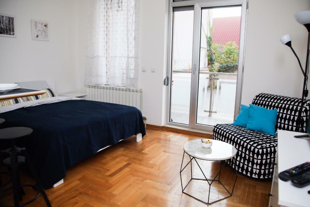 Mikele Apartment Belgrade Luaran gambar